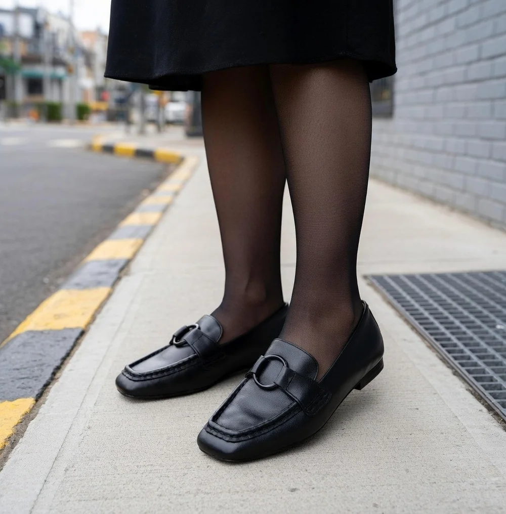 Gentle Souls Kenneth Cole Soraya Black Leather Loafers Flats Womens Sz 7.5M NIB